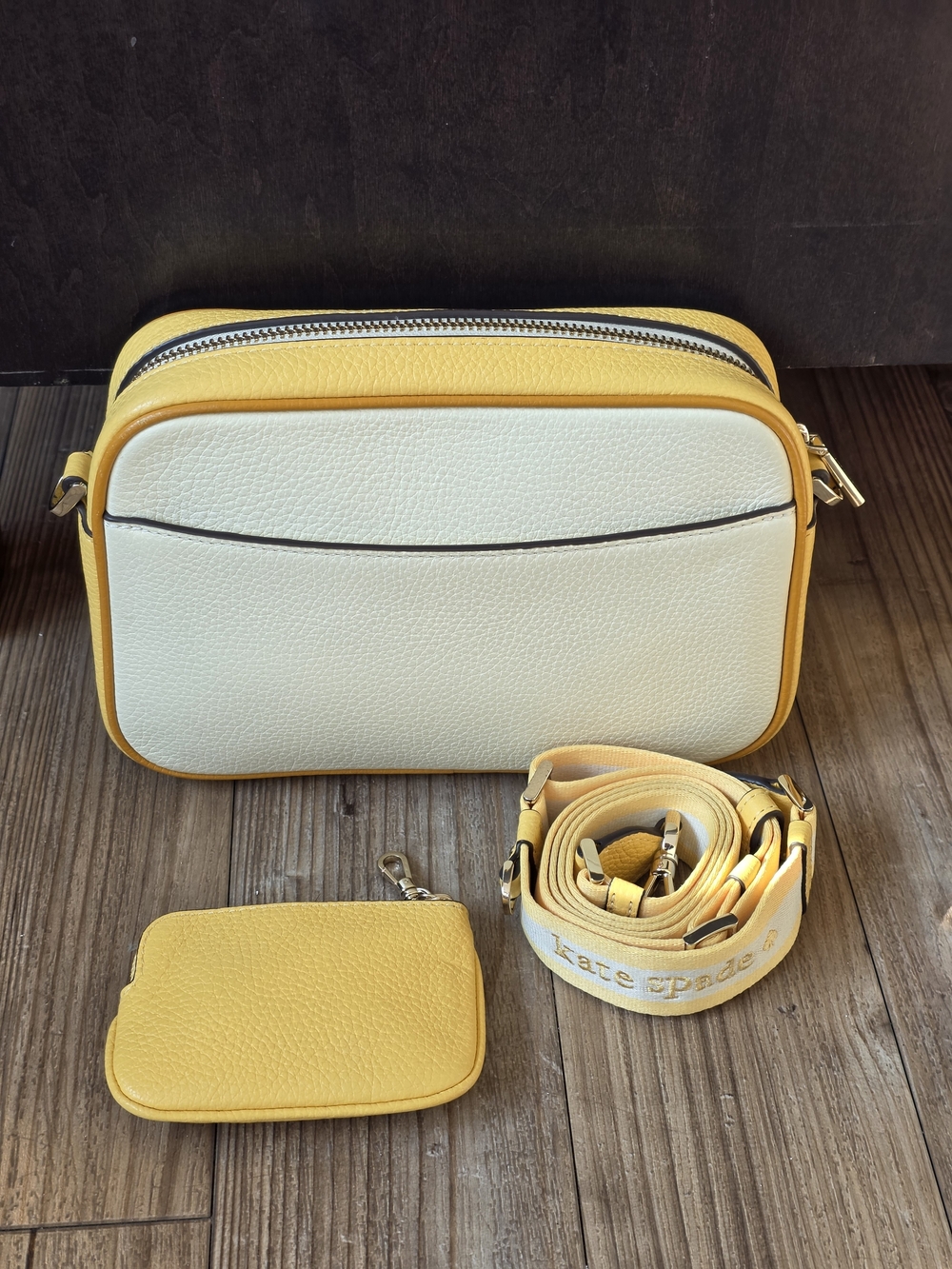 kate spade Emma Colorblock Pebbled Leather Large Crossbody Buttermilk Glaze Mult - Picture 2 of 10